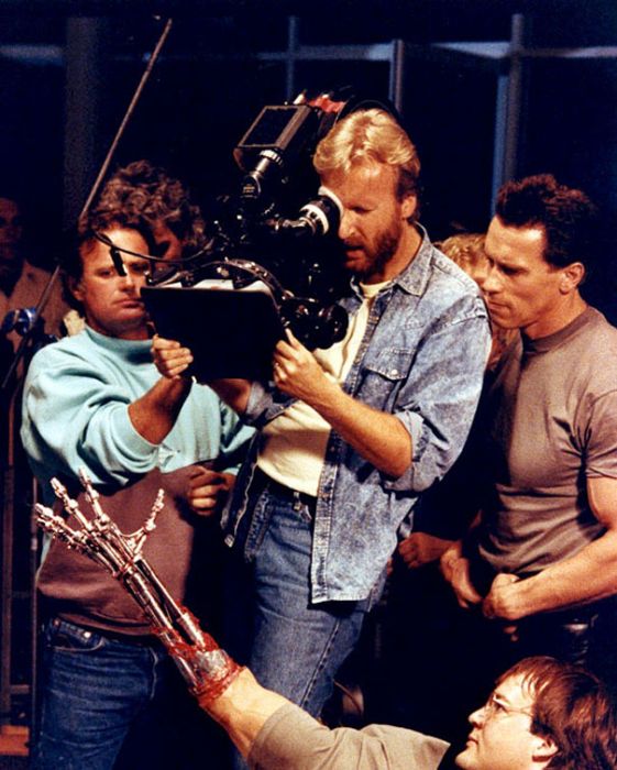 Behind The Scenes Pictures From Iconic Movies (36 pics)