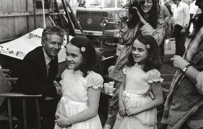 Behind The Scenes Pictures From Iconic Movies (36 pics)