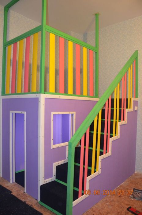 A DIY House For Little Kids (17 pics)