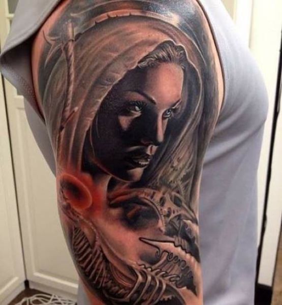 Totally Unique Tattoos (66 pics)