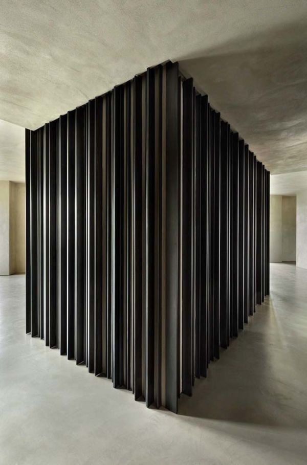 Optical Illusion Staircase (5 pics)