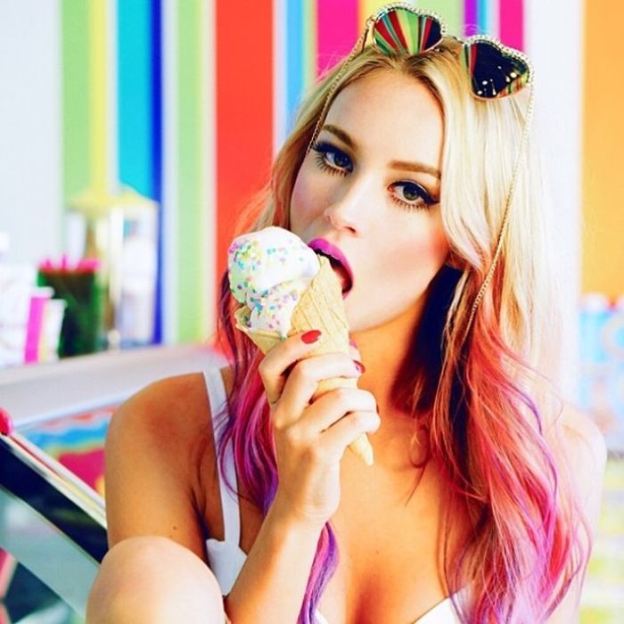 You Should Be Following Bryana Holly On Instagram (67 pics)