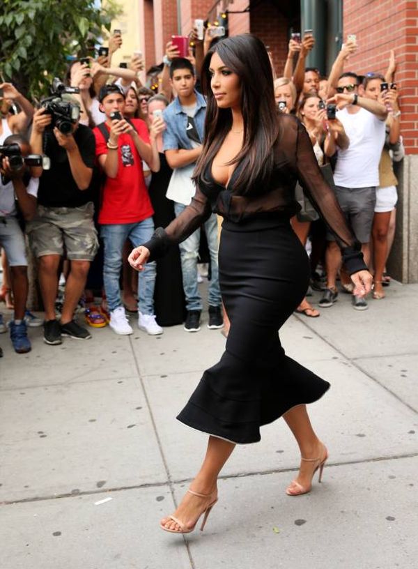Kim Kardashian's Cleavage (12 pics)