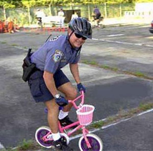 Sometimes Cops Can Be Fun Too (40 pics)