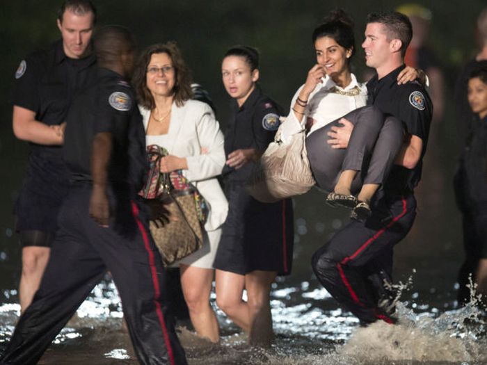 Sometimes Cops Can Be Fun Too (40 pics)