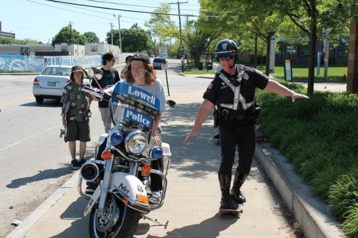 Sometimes Cops Can Be Fun Too (40 pics)