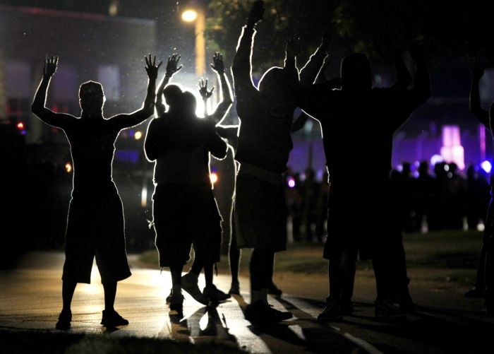 Photos From Inside The Ferguson Protests (30 pics)