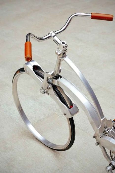 Full Size Bicycle Folds Up Like An Umbrella (21 pics)