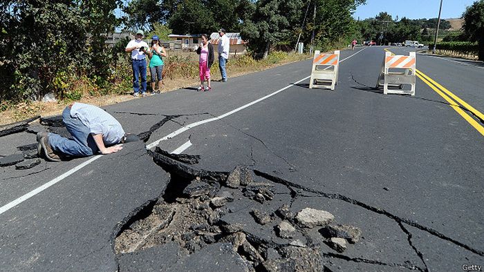Up Close And Personal With A Napa Earthquake (25 pics)