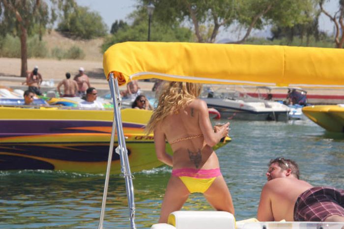 Welcome to Lake Havasu (67 pics)