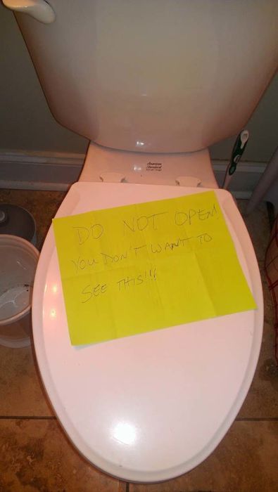 The Best And Worst Of Life With Roommates (23 pics)