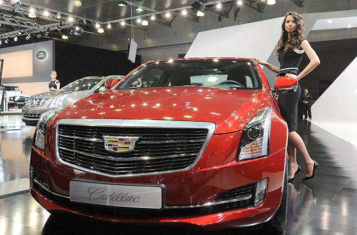Girls From The Moscow International Automobile Salon (70 pics)