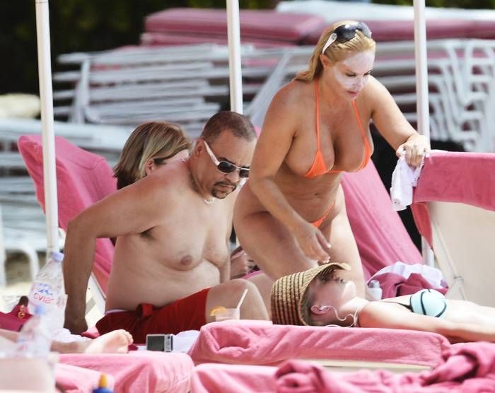 Ice-T Takes A Vacation With Coco Austin (21 pics)