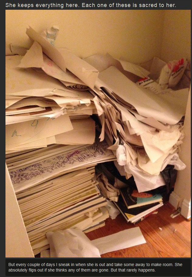 Life With A Schizophrenic Mom (11 pics)