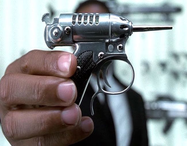 The Most Epic Movie Weapons To Ever Appear On Screen (25 pics)