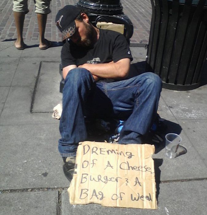 Funny Homeless Signs (28 pics) .