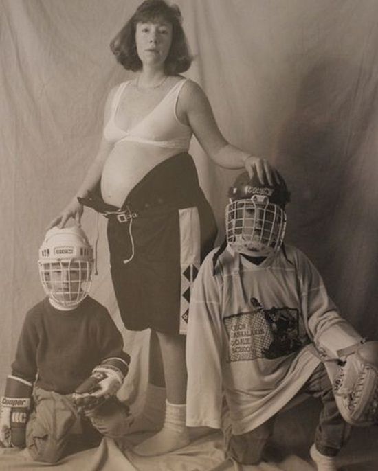 The Most Awkward Pregnancy Photos Ever (26 pics)