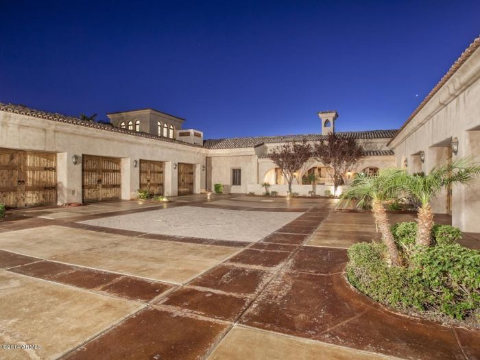 What A $32 Million Dollar House Looks Like (35 pics)