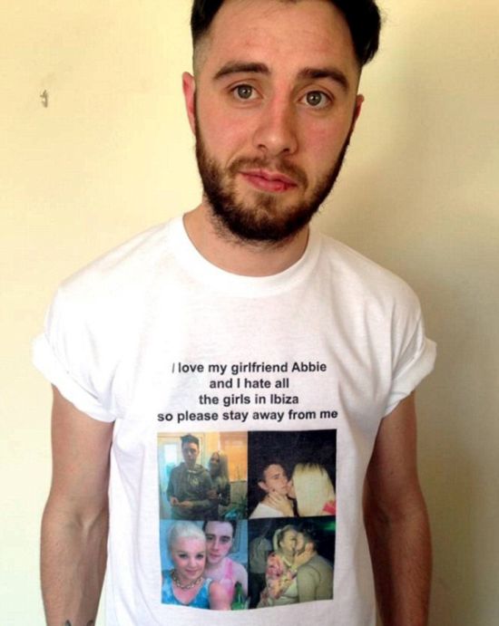 Guy Puts His Girlfriend On A T-Shirt (3 pics)
