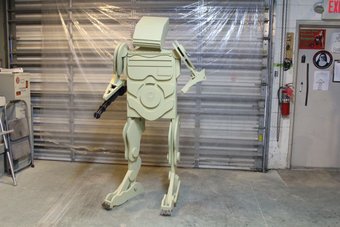 Robot Prototype For Film Studio (27 pics)