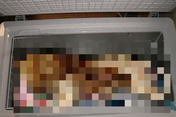 What This Restaurant Keeps In Its Freezer Is Creepy And Gross (2 pics)