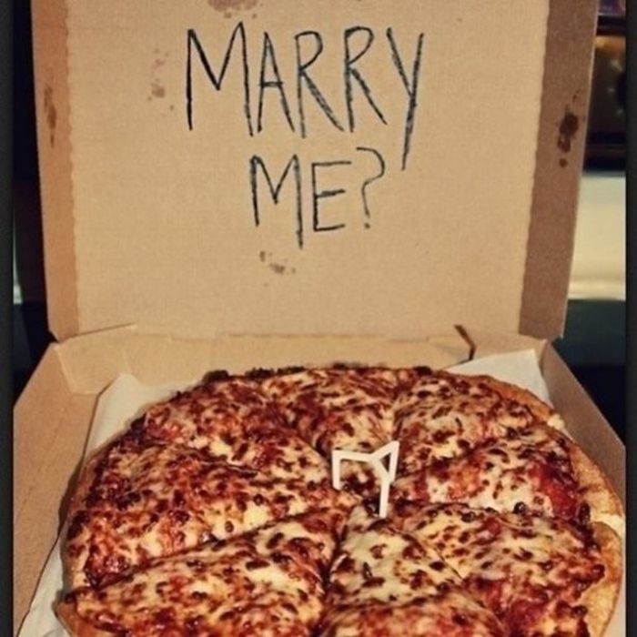 These May Be The Worst Marriage Proposals Ever (23 pics)