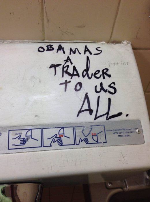 Good Examples Of Why Grammar And Spelling Matter (25 pics)