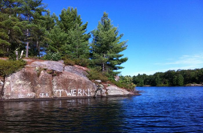 If You Do These Things You're Definitely A Jerk (48 pics)