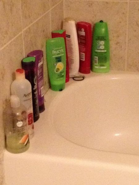 The Truth About Living With A Woman (28 pics)