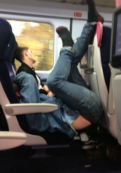 Acid Picdump (151 pics)