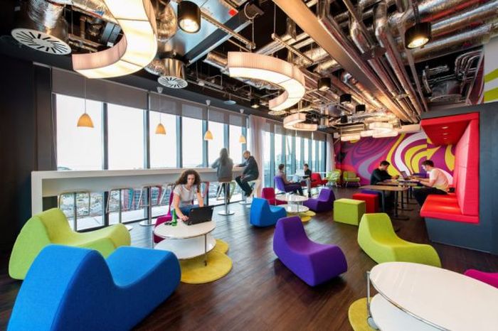 An Inside Look At Google's Dublin Office (75 pics)