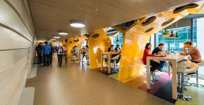 An Inside Look At Google's Dublin Office (75 pics)