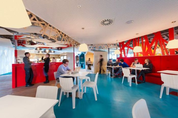 An Inside Look At Google's Dublin Office (75 pics)