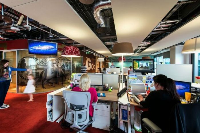 An Inside Look At Google's Dublin Office (75 pics)