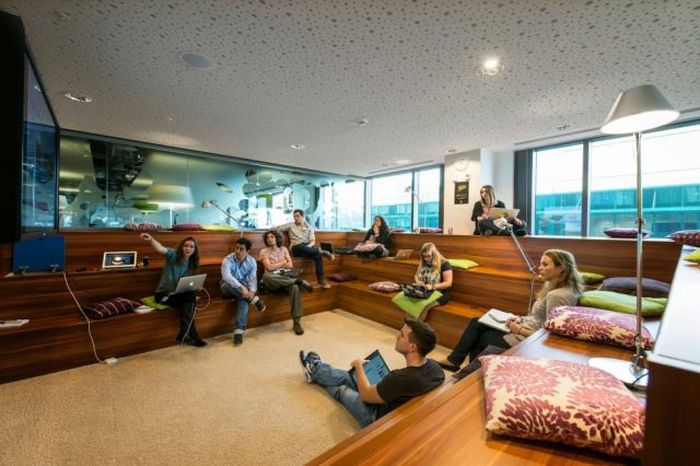 An Inside Look At Google's Dublin Office (75 pics)