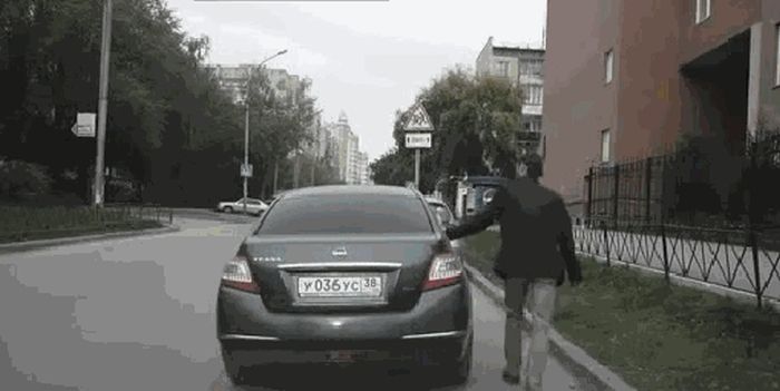 Russian Auto Thefts (4 pics)