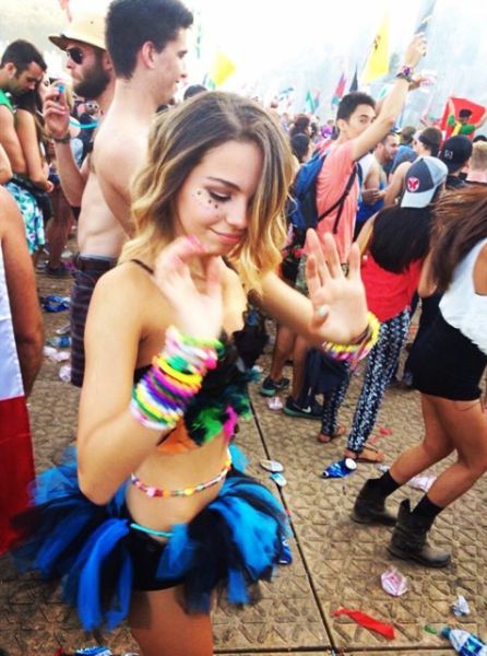 The Gorgeous Girls Of Tommorowland 2014 (38 pics)