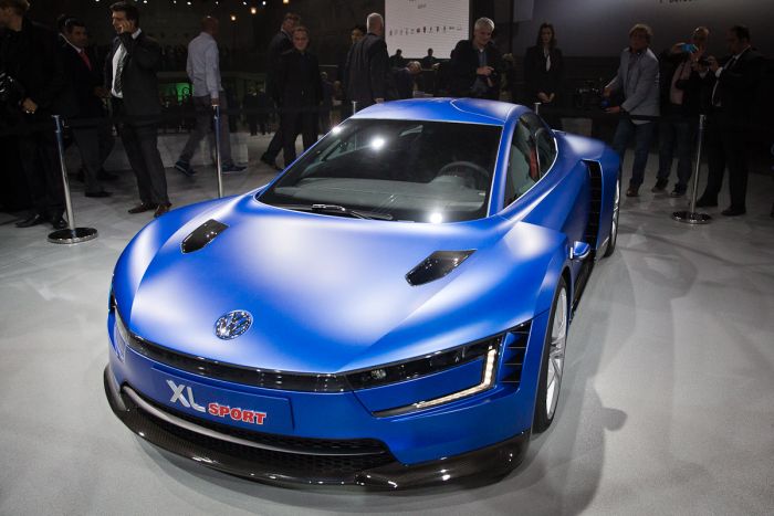 The Incredible Cars Of The Paris Motor Show 2014 (85 pics)