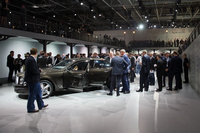 The Incredible Cars Of The Paris Motor Show 2014 (85 pics)