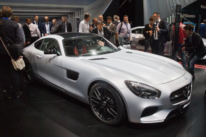 The Incredible Cars Of The Paris Motor Show 2014 (85 pics)