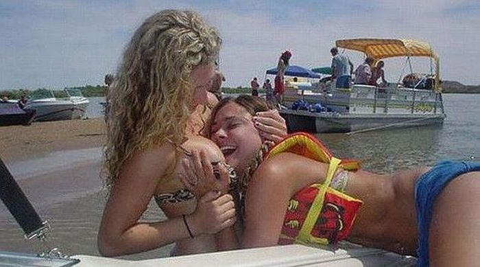 Acid Picdump (118 pics)