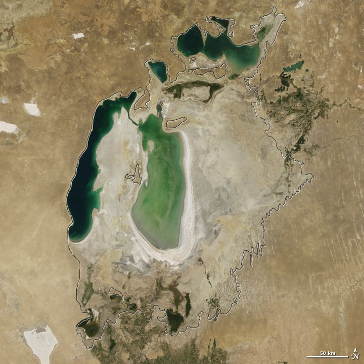 The Aral Sea Is Changing (15 pics)