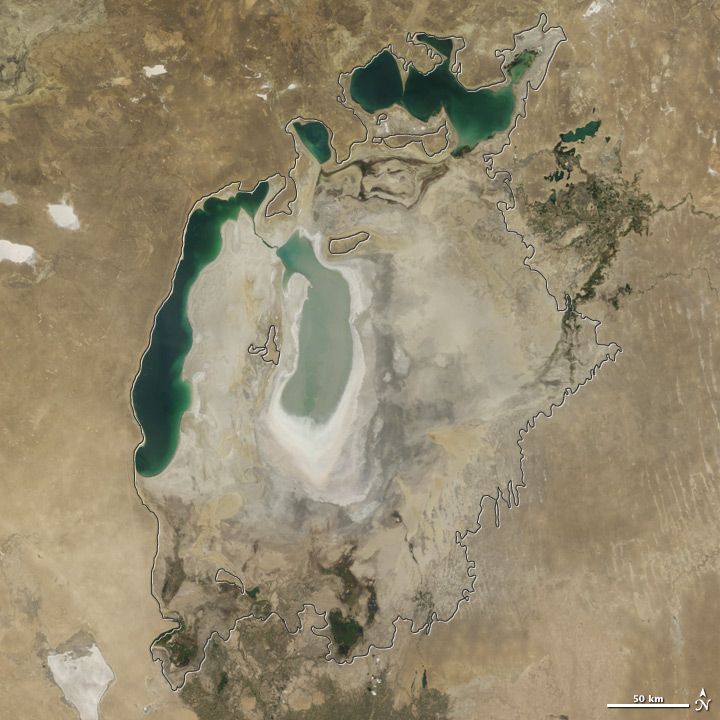 The Aral Sea Is Changing (15 pics)