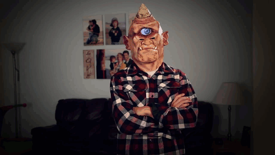 Smartphones Help You Make Your Halloween Costume Way Cooler (6 gifs)