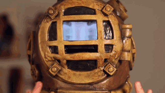 Smartphones Help You Make Your Halloween Costume Way Cooler (6 gifs)