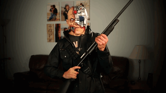 Smartphones Help You Make Your Halloween Costume Way Cooler (6 gifs)