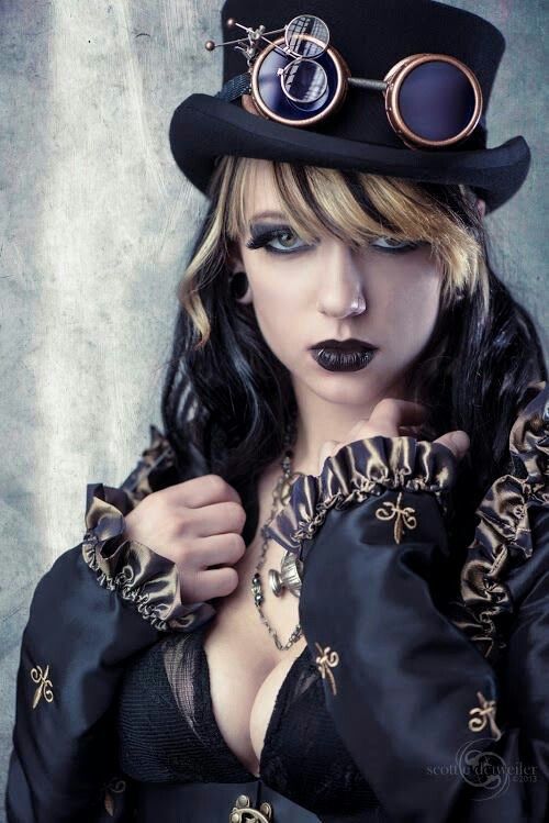 Steampunk Girls Like You've Never Seen Them Before (40 pics)