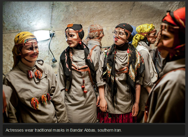 A Look At The Underground Art Scene In Iran (16 pics)