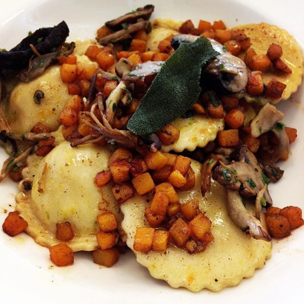 Apple Employees Get The Most Amazing Meals (23 pics)