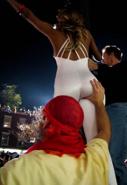 These Halloween Costumes Were Built To Show Off The Booty (62 pics)